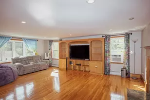 50 Linwood St, Haverhill, MA 01830 - Photo 9
