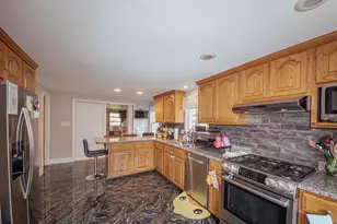 50 Linwood St, Haverhill, MA 01830 - Photo 15