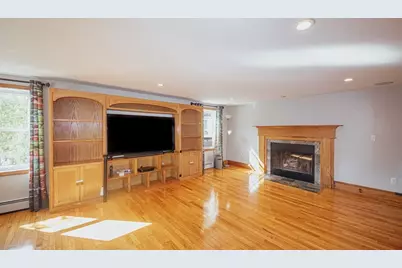 50 Linwood Street, Haverhill, MA 01830 - Photo 11