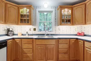 220 River Rd, Lowell, MA 01852 - Photo 5