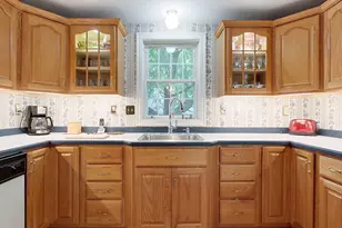 220 River Rd, Lowell, MA 01852 - Photo 5