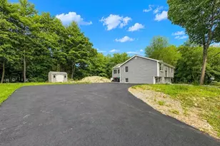 18 Linda St, Foxboro, MA 02035 - Photo 41