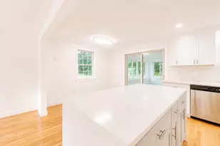 18 Linda St, Foxboro, MA 02035 - Photo 15