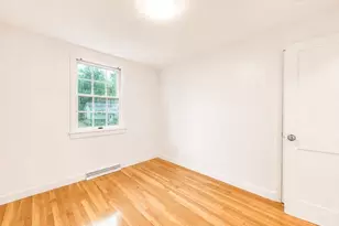18 Linda St, Foxboro, MA 02035 - Photo 23