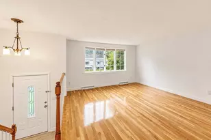 18 Linda St, Foxboro, MA 02035 - Photo 5