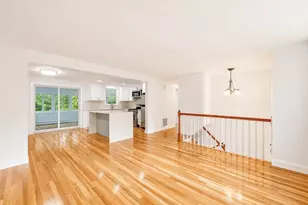 18 Linda St, Foxboro, MA 02035 - Photo 9