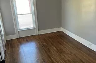 4 Crown St, Worcester, MA 01609 - Photo 3