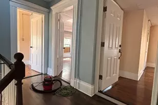 4 Crown St, Worcester, MA 01609 - Photo 3