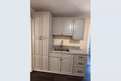 4 Crown St #2, Worcester, MA 01609 - Photo 17