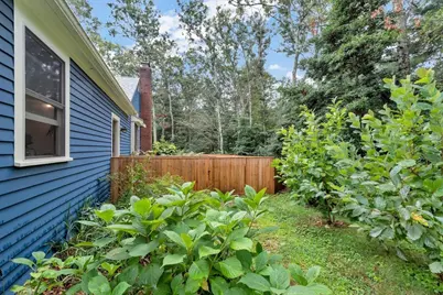 8 Golf Link Cir, Sandwich, MA 02563 - Photo 33