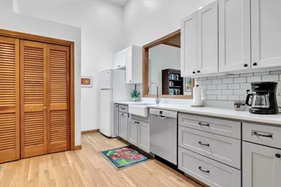 8 Golf Link Cir, Sandwich, MA 02563 - Photo 9