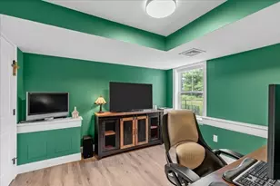 185 Locust St, Swansea, MA 02777 - Photo 35