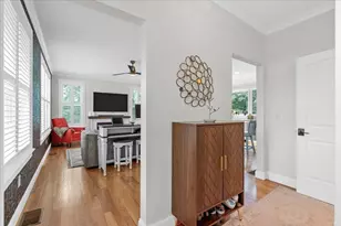 185 Locust St, Swansea, MA 02777 - Photo 7