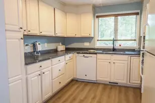 15 Classic Cir, Mashpee, MA 02649 - Photo 3