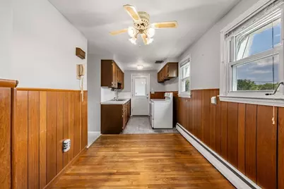 31 Anna Rd, Woburn, MA 01801 - Photo 11