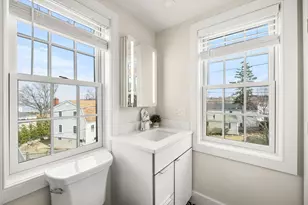 8 Hale St, Rockport, MA 01966 - Photo 11