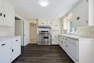 70 Oakdale Rd, Newton, MA 02459 - Photo 15