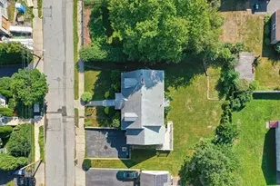 70 Oakdale Rd, Newton, MA 02459 - Photo 27