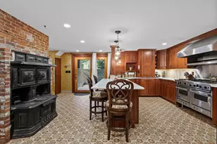 351 Plymouth St, Middleborough, MA 02346 - Photo 13