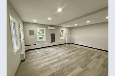 178 Court St #2, Plymouth, MA 02360 - Photo 9