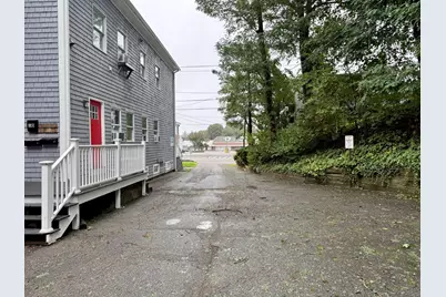 178 Court St #2, Plymouth, MA 02360 - Photo 5