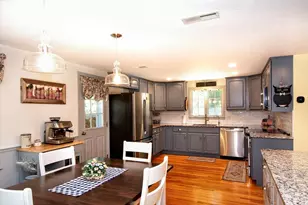 26 Pine St, Hanson, MA 02341 - Photo 13