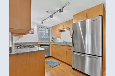 99-105 Broad St #6G, Boston, MA 02110 - Photo 11