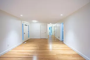 85 Woodland Rd, Boston, MA 02130 - Photo 9