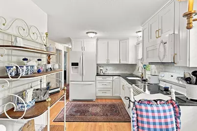13 Craigwood Ter, Wilbraham, MA 01095 - Photo 7