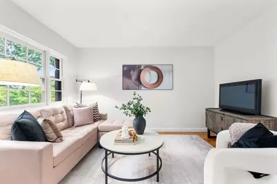 648 Washington St #5, Brookline, MA 02446 - Photo 3