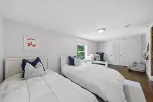 105 Bow St, Peabody, MA 01960 - Photo 17
