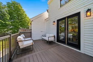 105 Bow St, Peabody, MA 01960 - Photo 23