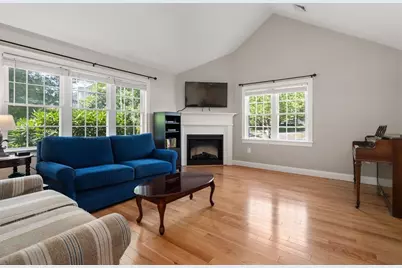 23 Sandy Cir #23, Lakeville, MA 02347 - Photo 9