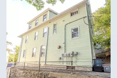 106 Illinois St, Worcester, MA 01603 - Photo 3