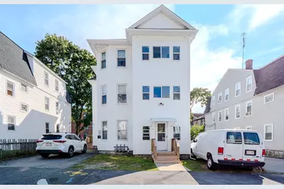 12 Ives St, Worcester, MA 01603 - Photo 3