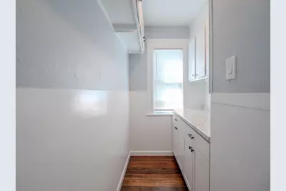 12 Ives St, Worcester, MA 01603 - Photo 17