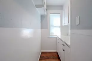 12 Ives St, Worcester, MA 01603 - Photo 17