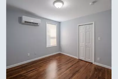 12 Ives St, Worcester, MA 01603 - Photo 11