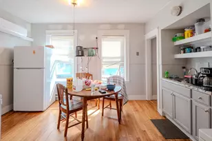 12 Ives St, Worcester, MA 01603 - Photo 23