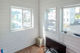 12 Ives St, Worcester, MA 01603 - Photo 29