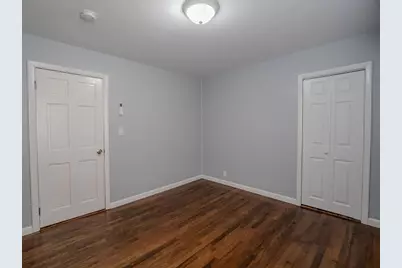 12 Ives St, Worcester, MA 01603 - Photo 9