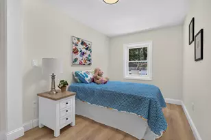 46 Lake Shore Dr, Falmouth, MA 02536 - Photo 13