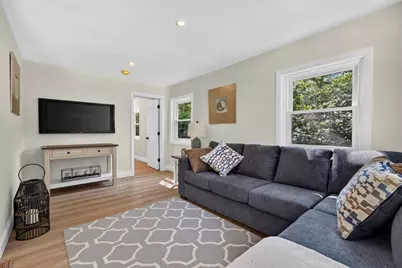46 Lake Shore Dr, Falmouth, MA 02536 - Photo 9