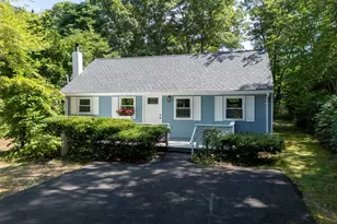 46 Lake Shore Dr, Falmouth, MA 02536 - Photo 1