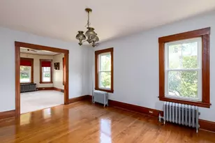 28 Holt Rd, Holden, MA 01520 - Photo 9