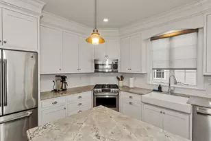 26 Bluegrass Dr, East Longmeadow, MA 01028 - Photo 3