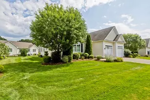 26 Bluegrass Dr, East Longmeadow, MA 01028 - Photo 35