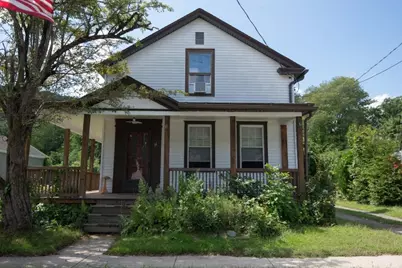 11 Maple St, Chester, MA 01011 - Photo 1