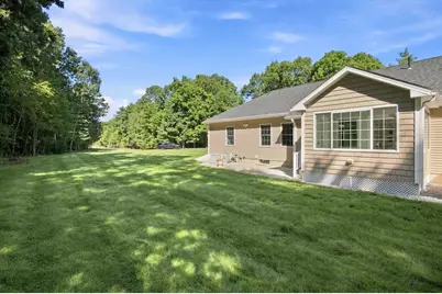 25 Tall Pines Rd #6, Hampden, MA 01036 - Photo 33