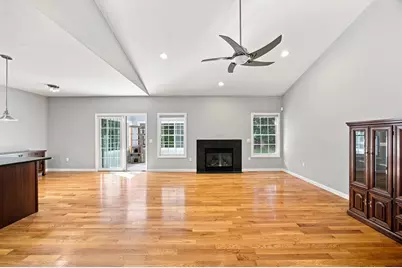 25 Tall Pines Rd #6, Hampden, MA 01036 - Photo 9